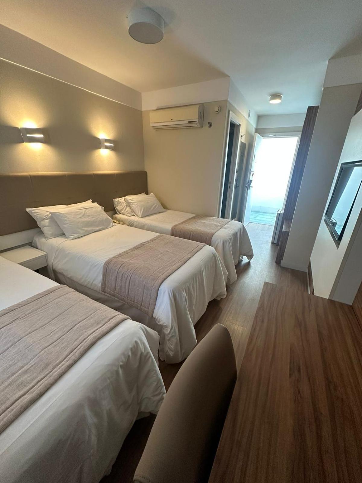 Design Hotel Linhares Esterno foto