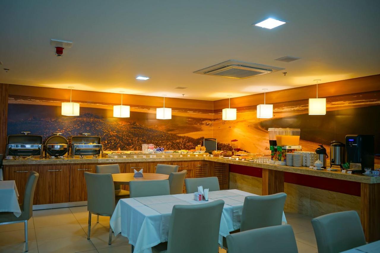 Design Hotel Linhares Esterno foto